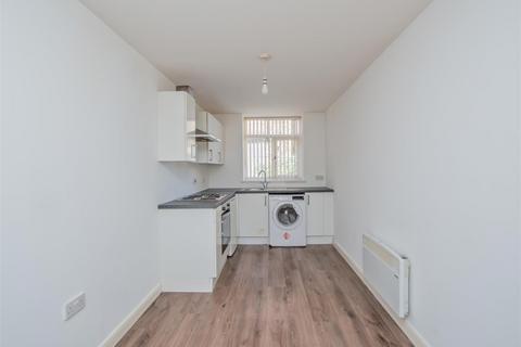 1 bedroom flat for sale, Whingate, Armley, Leeds