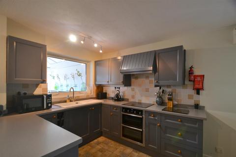 3 bedroom semi-detached house for sale, Brookfarm Drive, Malvern