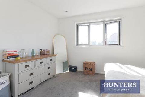 17 Camberley Close, Cheam, Sutton, SM3 9BH