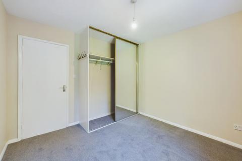 2 bedroom flat to rent, The Pentlands, High Wycombe, Buckinghamshire