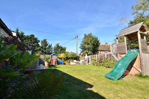 3 bedroom maisonette for sale, Little Oakley, Essex
