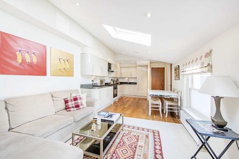 2 bedroom flat for sale, Dymock Street, Fulham, London, SW6