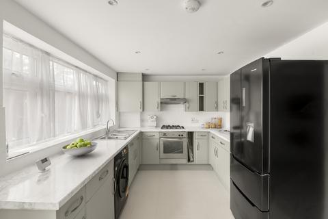 53 Montague Road, London, W7 3PG