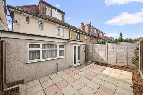53 Montague Road, London, W7 3PG