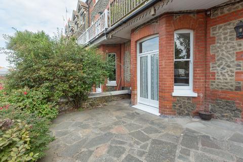 Flat 1, 8 Cedric Road, Westgate-on-sea, CT8 8NZ