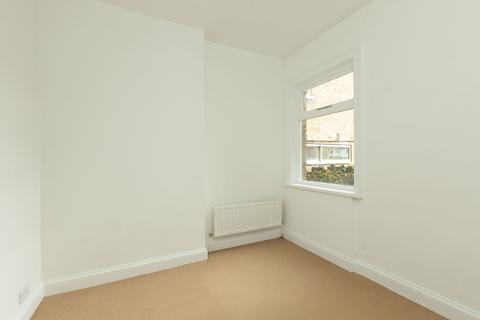 Flat 1, 8 Cedric Road, Westgate-on-sea, CT8 8NZ