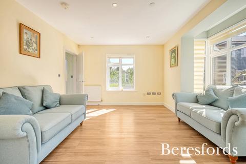 8 Brookmans View, Stock, Ingatestone, CM4 9FF