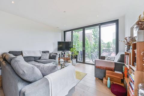 2 bedroom flat to rent, Cobalt Place, Battersea, London, SW11