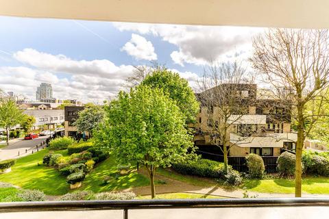 3 bedroom flat to rent, Ericcson Close, Putney, London, SW18