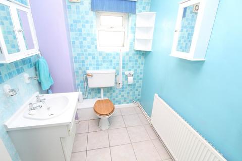 29 Attfield Drive, Whetstone, Leicester, LE8 6ND
