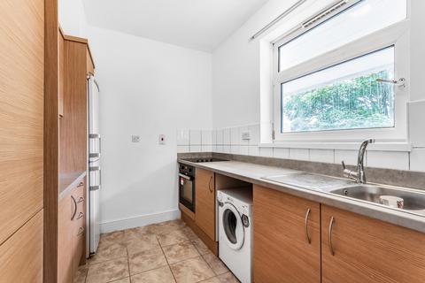 1 bedroom flat to rent, Omega Street London SE14