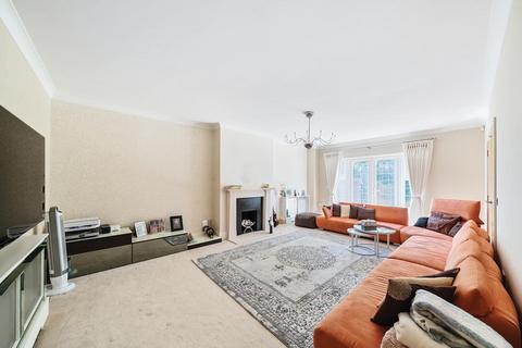 5 bedroom detached house for sale, Augustus Close, Stanmore HA7