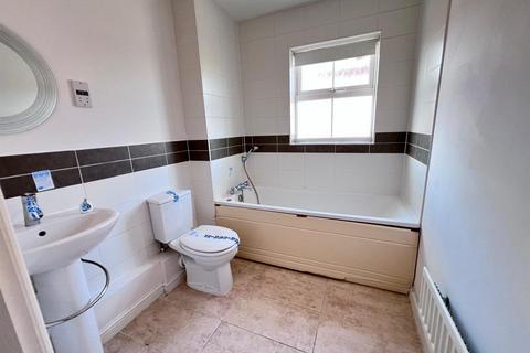 117 Piper Way, Ilford, IG1 4FE