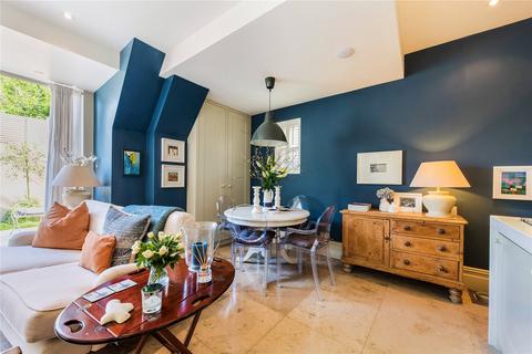 2 bedroom flat for sale, Lindrop Street, Fulham, London, SW6