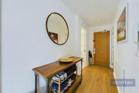 2 bedroom apartment for sale, Ranger Court, Ocean Way, SO14