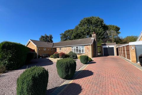 2 bedroom bungalow for sale, Norwich Way, Grantham, NG31