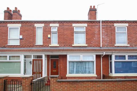 3 bedroom terraced house to rent, Darley Street, Stretford, Manchester, M32