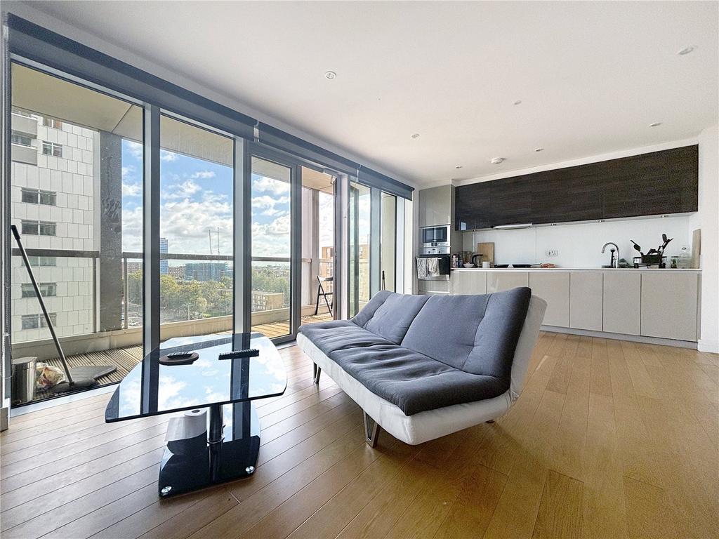 Reception/Kitchen