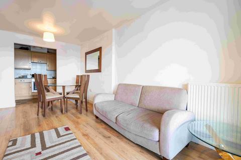 2 bedroom flat for sale, Reavell Place, Ipswich IP2