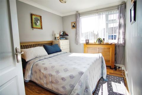 87 Wessex Drive, Erith, DA8 3AE