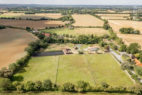 4 bedroom detached house for sale, Swanton Road, Dereham NR20