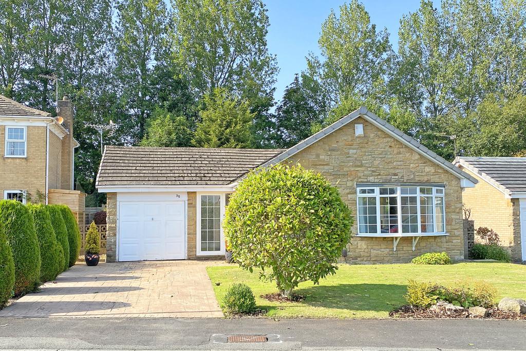 Rossett Avenue, Harrogate 3 bed detached bungalow for sale £450,000