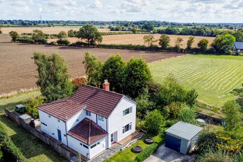 4 bedroom detached house for sale, Brown Street, Stowmarket IP14