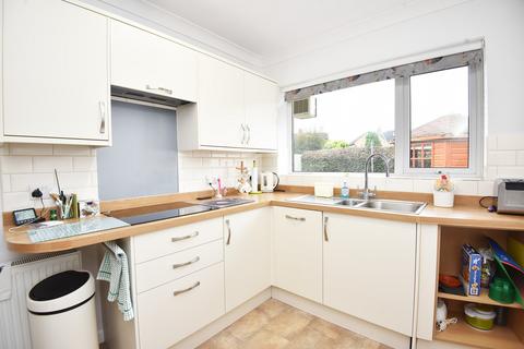 3 bedroom semi-detached bungalow for sale, Plompton Drive, Harrogate