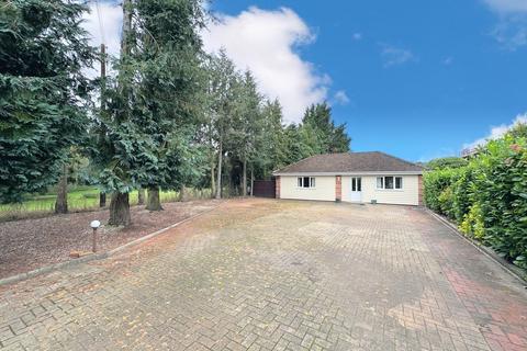 1 bedroom detached bungalow for sale, Pentlow Road, Glemsford