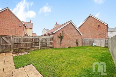 3 bedroom detached house to rent, Crocus Street, Wymondham NR18