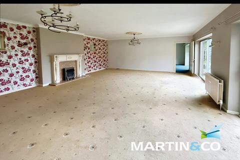 5 bedroom detached house for sale, Tithe Barn Street, Wakefield WF4