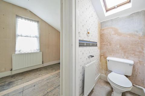 6 Rowden Road, Beckenham, BR3 4NA