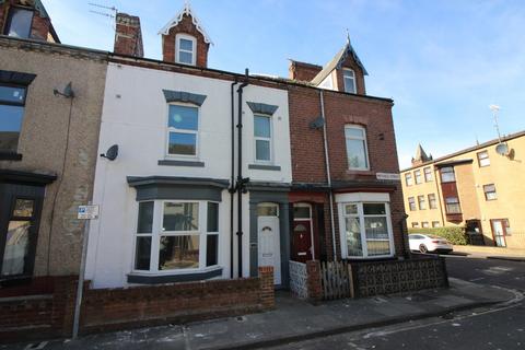 1 bedroom in a house share to rent, Mitchell Street, Hartlepool, County Durham