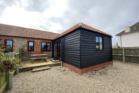 2 bedroom semi-detached bungalow for sale, Coast Road, Norwich NR12