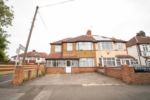 6 bedroom semi-detached house for sale, North Drive, Hounslow