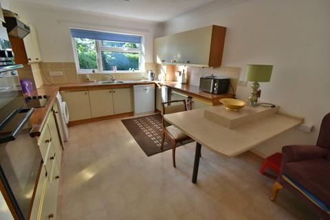 3 bedroom flat for sale, Beaufoys Avenue, Ferndown, BH22