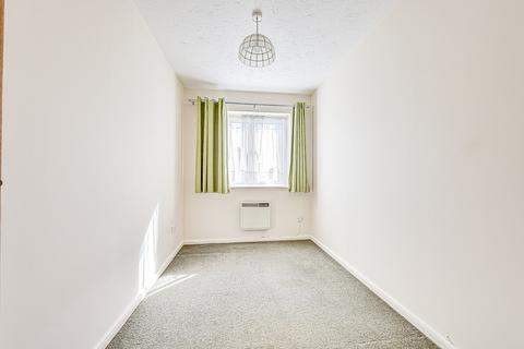 2 bedroom apartment for sale, Benfleet Road, Benfleet