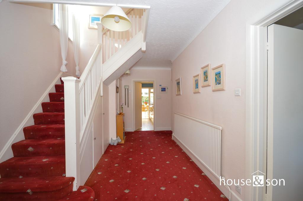 Namu Road, Bournemouth 4 bed detached house for sale £575,000