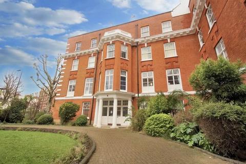 3 bedroom apartment for sale, Elgin Avenue, London W9