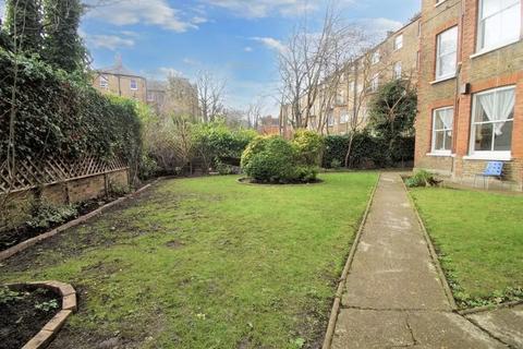 3 bedroom apartment for sale, Elgin Avenue, London W9