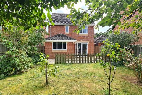 3 bedroom detached house for sale, Mayfield Way, North Walsham