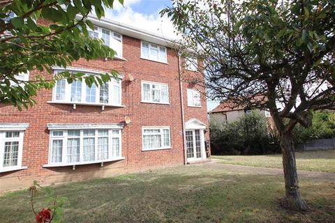 2 bedroom flat for sale, Holland Road, Holland on Sea, Clacton on Sea