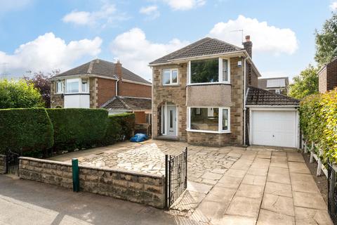 3 bedroom detached house for sale, Moor Lane, Birkenshaw