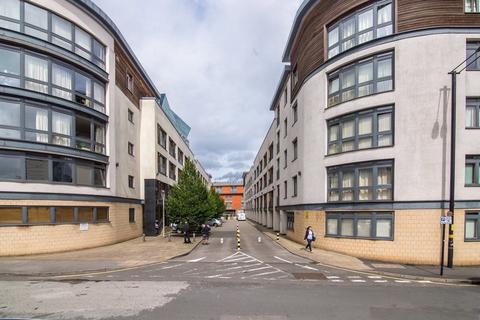 2 bedroom apartment to rent, Postbox, Birmingham B1