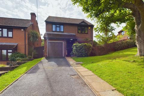 4 bedroom detached house for sale, The Chimes, High Wycombe, Buckinghamshire