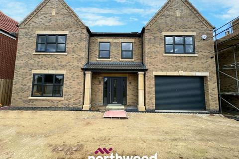 5 bedroom detached house for sale, Sandtoft Road, Doncaster DN9