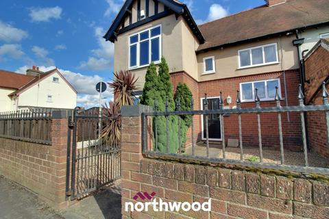 3 bedroom semi-detached house for sale, Marshland Road, Doncaster DN8