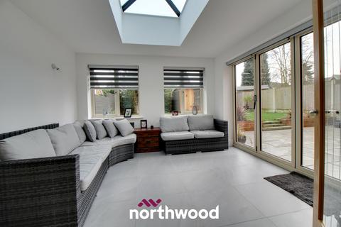 2b Brooke Street, Thorne, Doncaster, DN8 4AZ