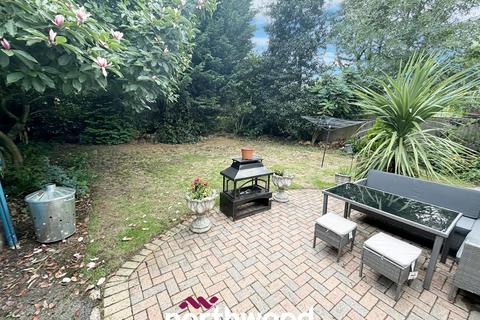 53 Station Road, Hatfield, Doncaster, DN7 6QN