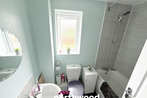 8 Thorncliffe Drive, Stainforth, Doncaster, DN7 5PX